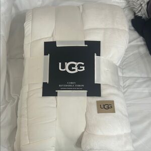 UGG White Plush Throw Blanket with Quilted Texture